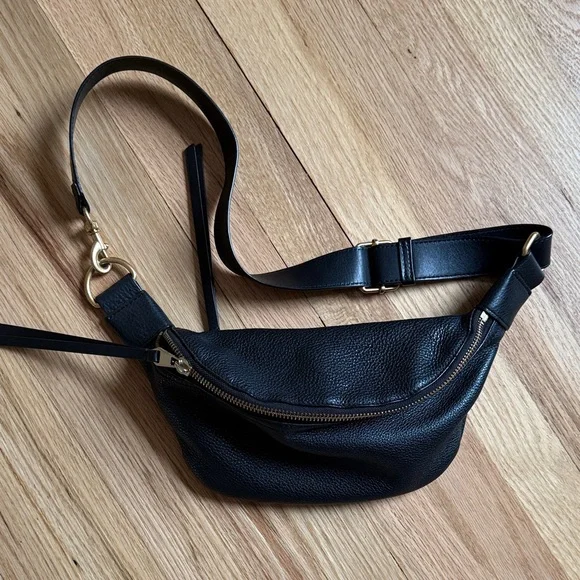Rebecca Minkoff Bree Black Leather Crossbody Bag Fanny pack bumbag - Picture 2 of 5